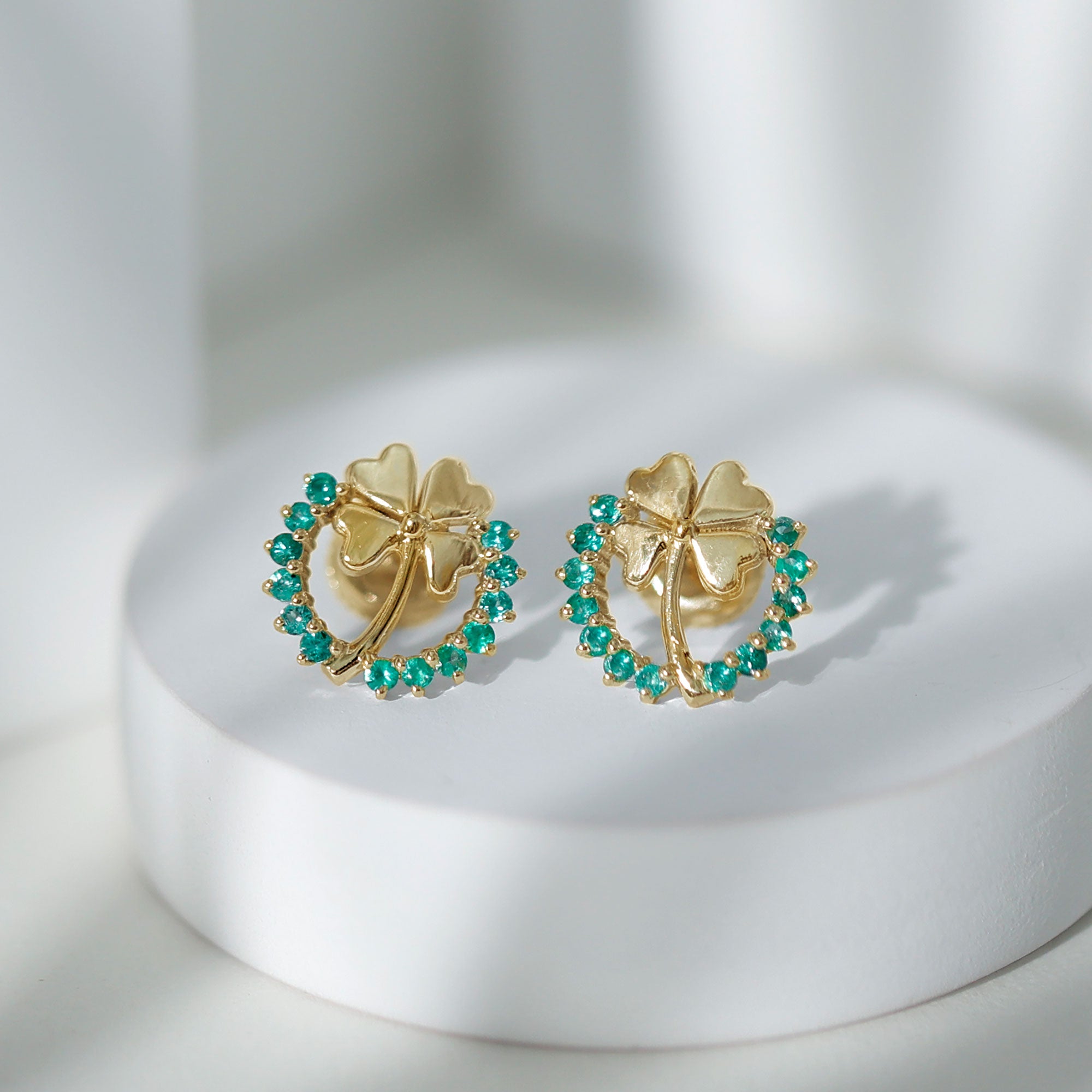 0.50 CT Emerald Eternity and Gold Clover Stud Earrings Emerald - ( AAA ) - Quality - Rosec Jewels