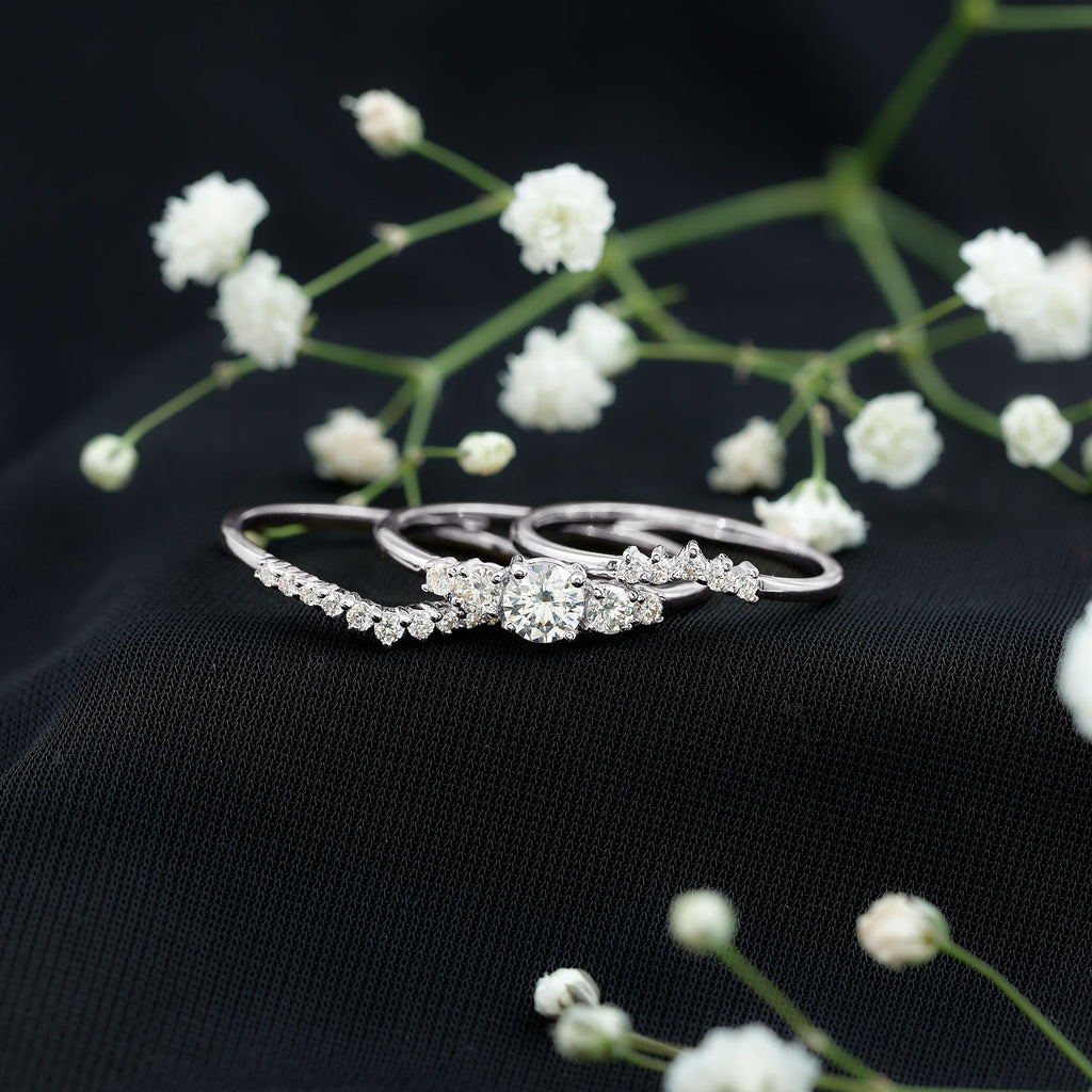 Zertifiziertes Moissanite Trio Brautring Set